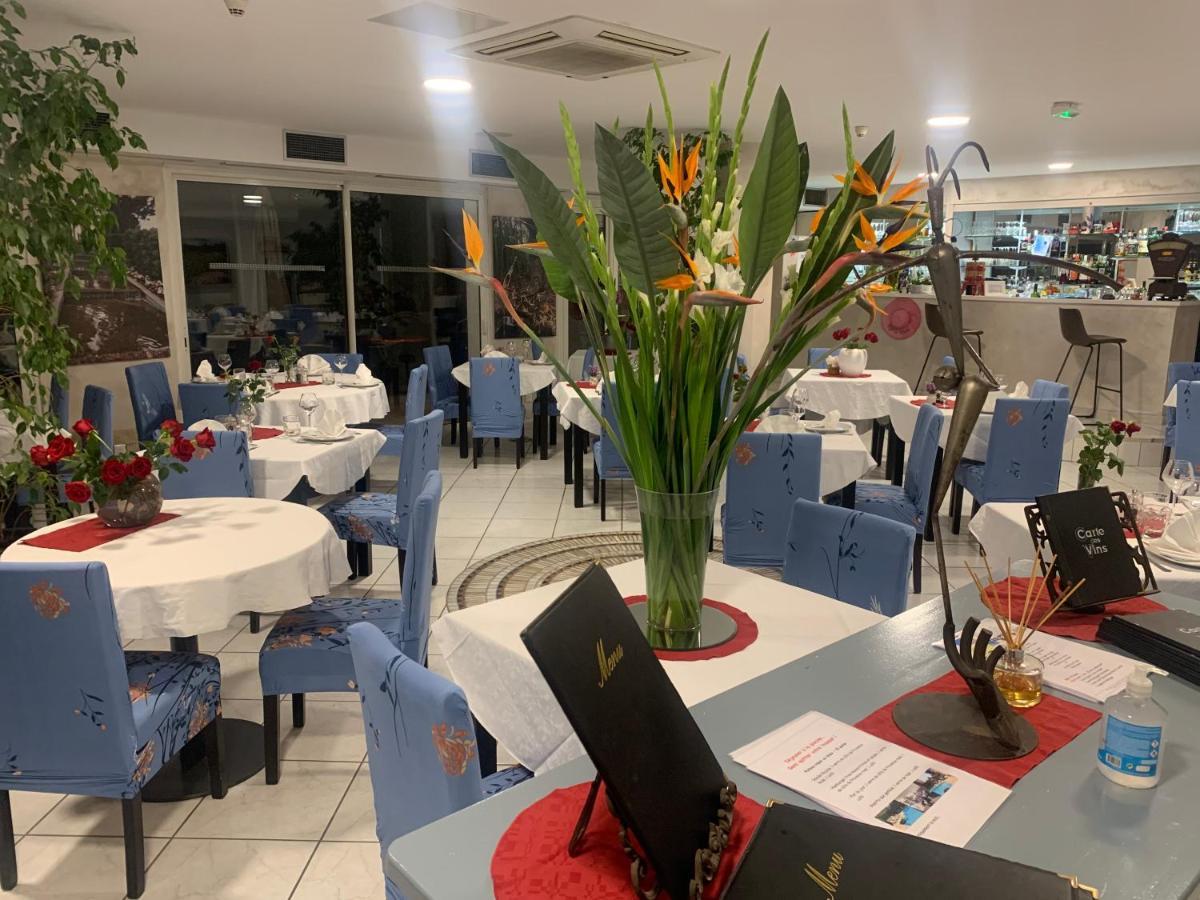 Hotel Restaurant De La Mer 골페주앙 외부 사진