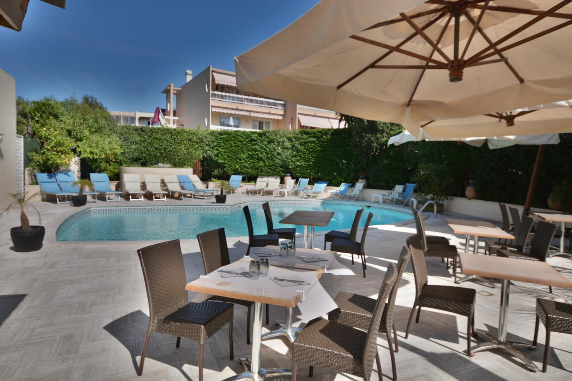 Hotel Restaurant De La Mer 골페주앙 외부 사진